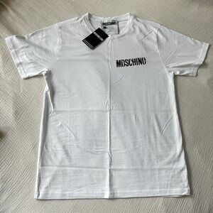 NEW Moschino Couture Men’s Belt Logo White Tee